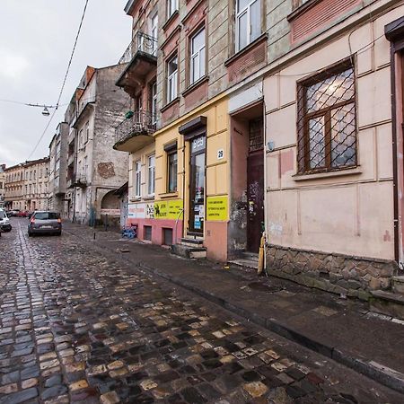 Квартира Подобово В Центрі На Вулиця Скорика 25 Колишня Чайковського Біля Філармонії Λβιβ Εξωτερικό φωτογραφία